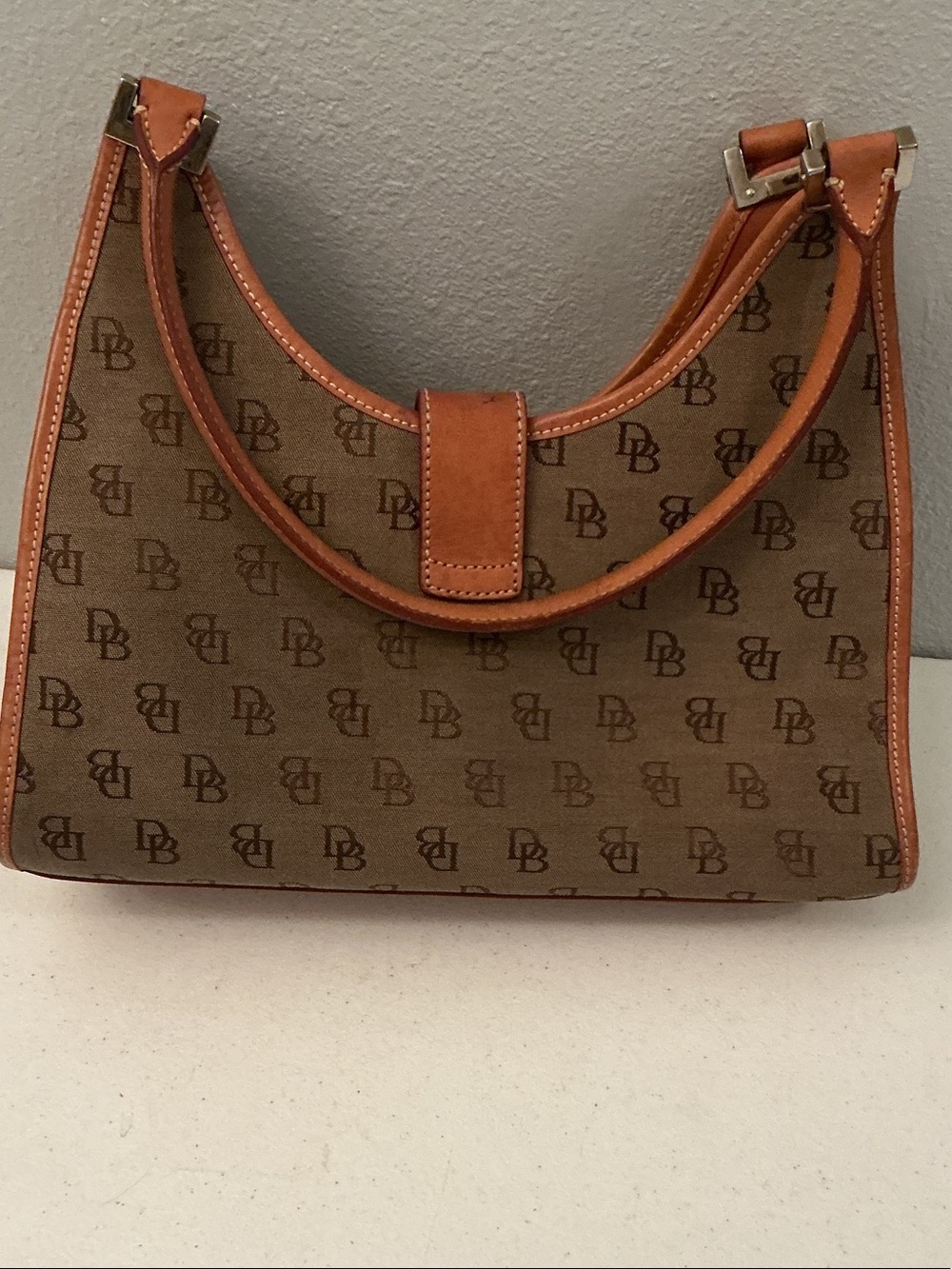 Dooney & Bourke Brown Canvas Shoulder Bag with Tan Leather Trim - Picture 2 of 6